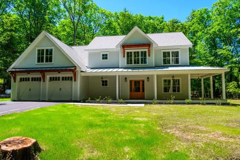 108 Highland Cliff Windham ME 04062