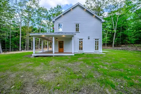 108 Highland Cliff Windham ME 04062