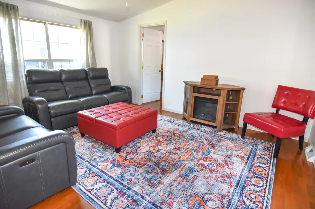 8 Jordan Drive Lisbon ME 04252