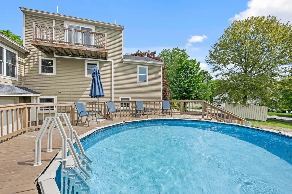 19 Alberta Drive Westbrook ME 04092