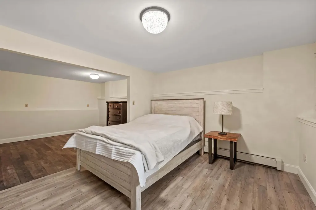 19 Alberta Drive Westbrook ME 04092