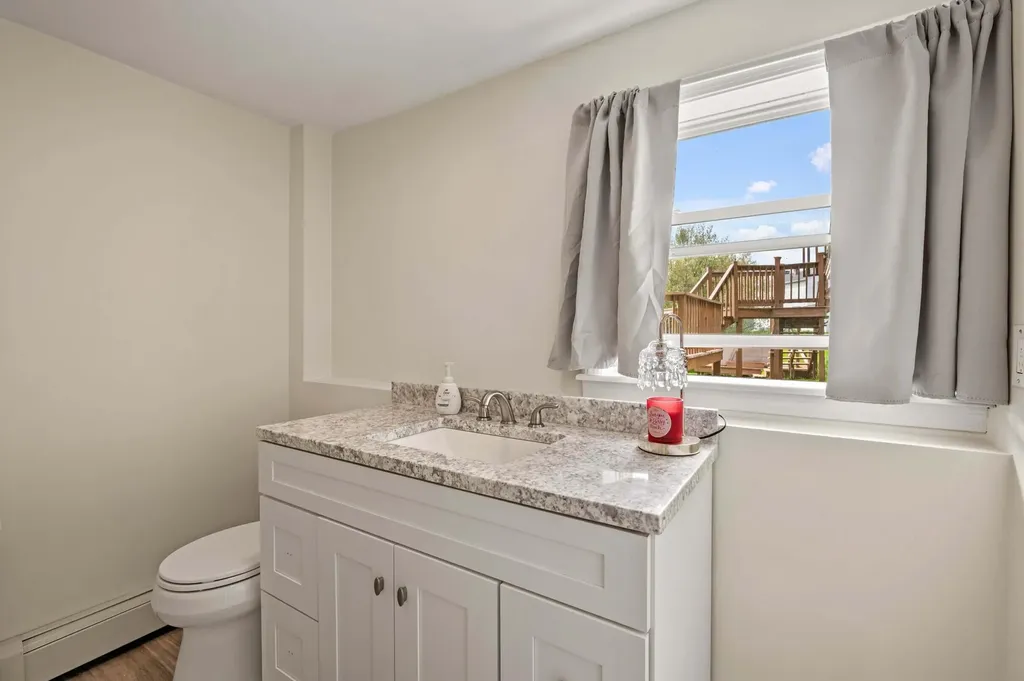19 Alberta Drive Westbrook ME 04092