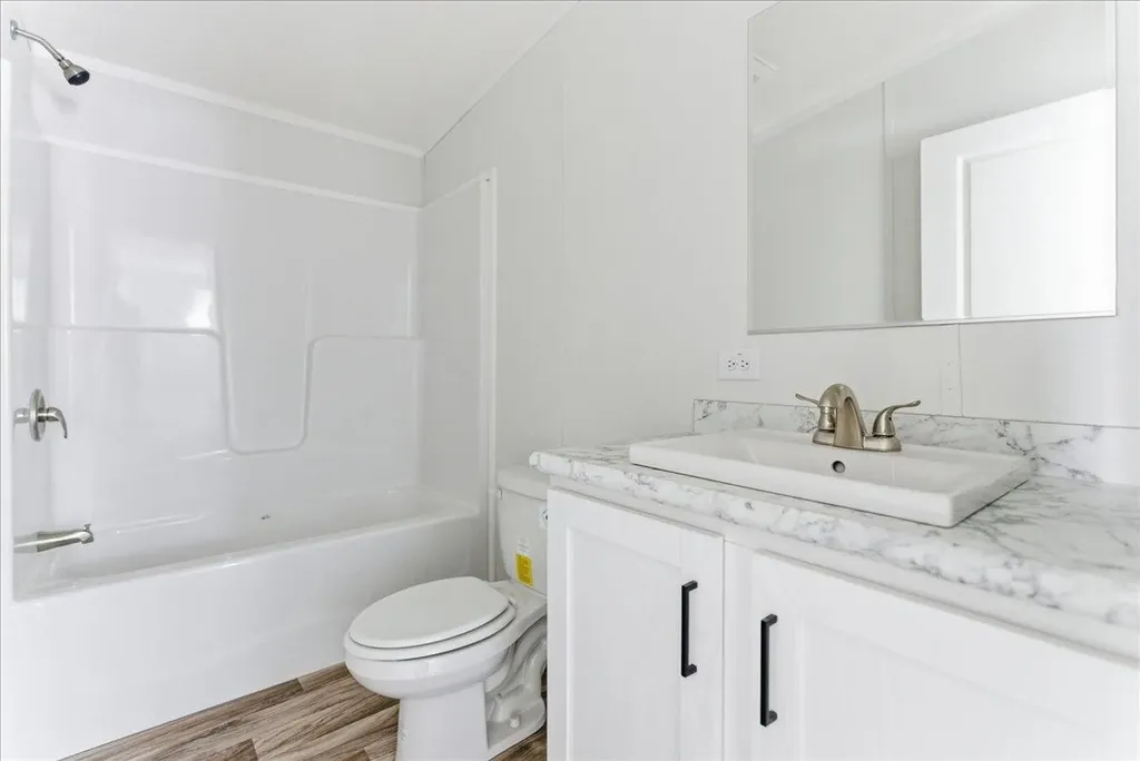 59 Beech Lane Whitefield ME 04353