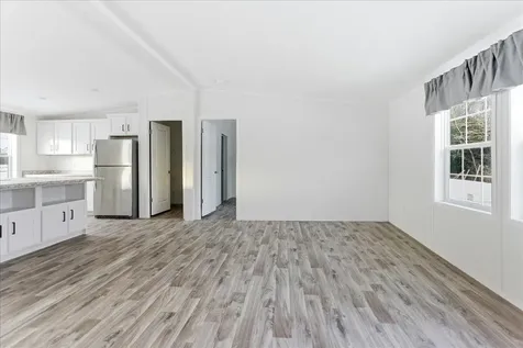 59 Beech Lane Whitefield ME 04353
