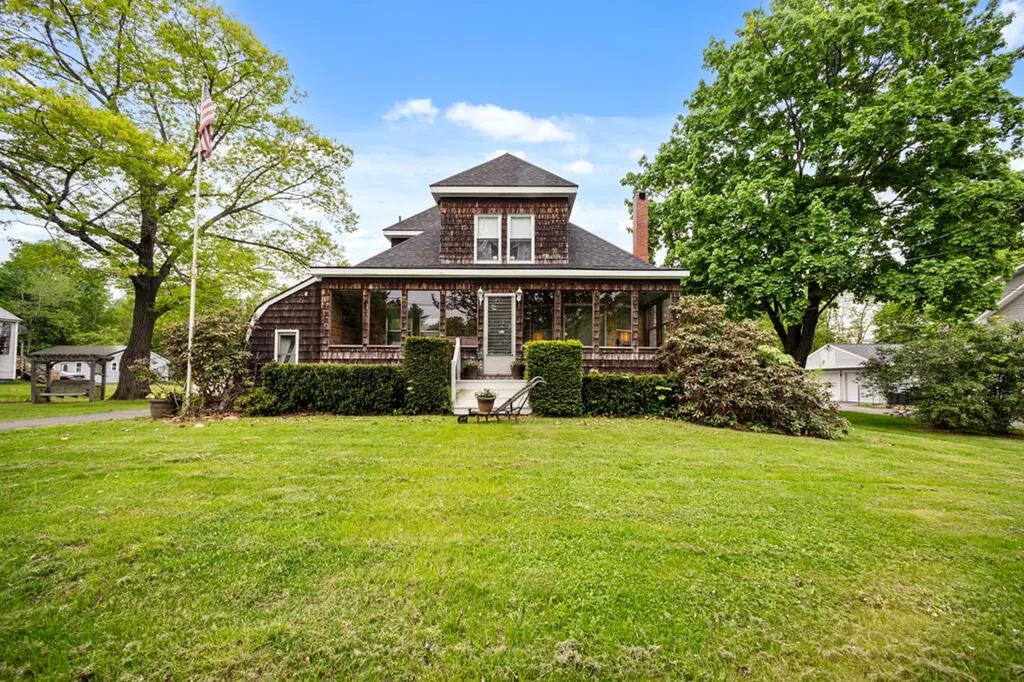 15 Cushman Road Winslow ME 04901