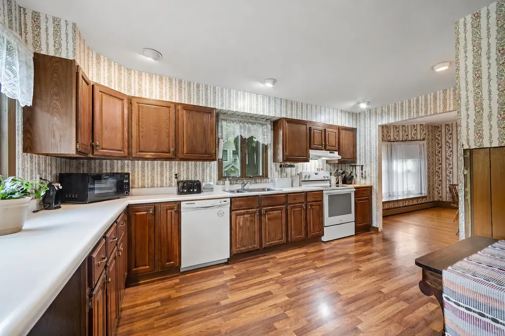 15 Cushman Road Winslow ME 04901