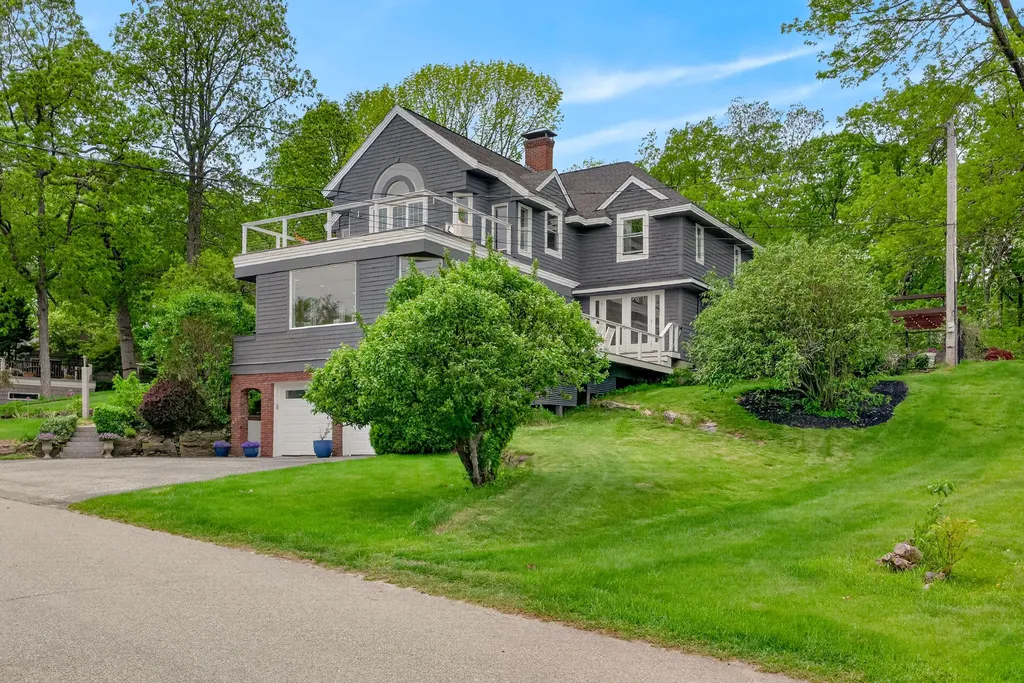 12 Reef Road Cape Elizabeth ME 04107