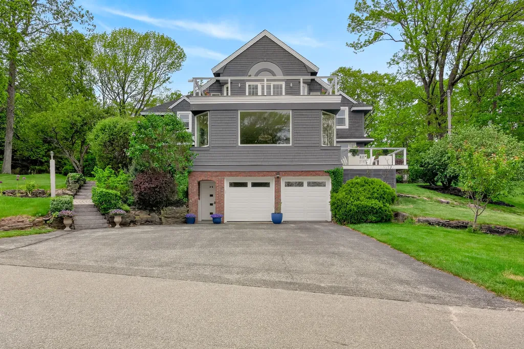 12 Reef Road Cape Elizabeth ME 04107