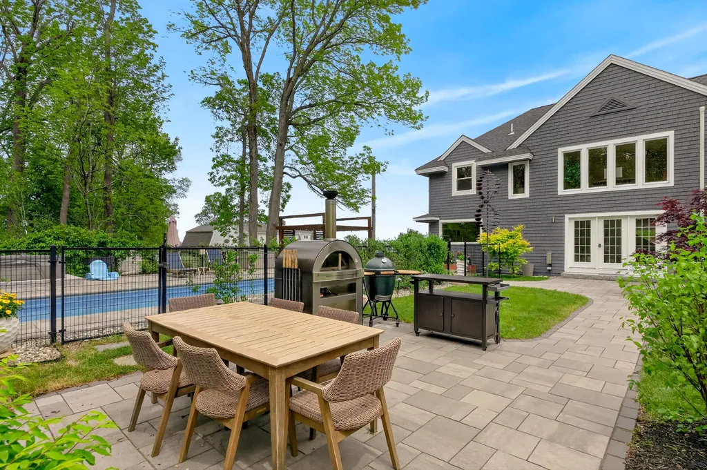 12 Reef Road Cape Elizabeth ME 04107