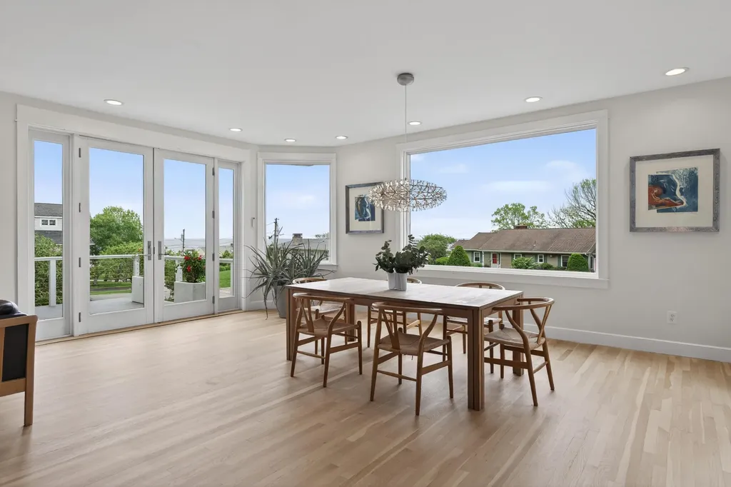 12 Reef Road Cape Elizabeth ME 04107