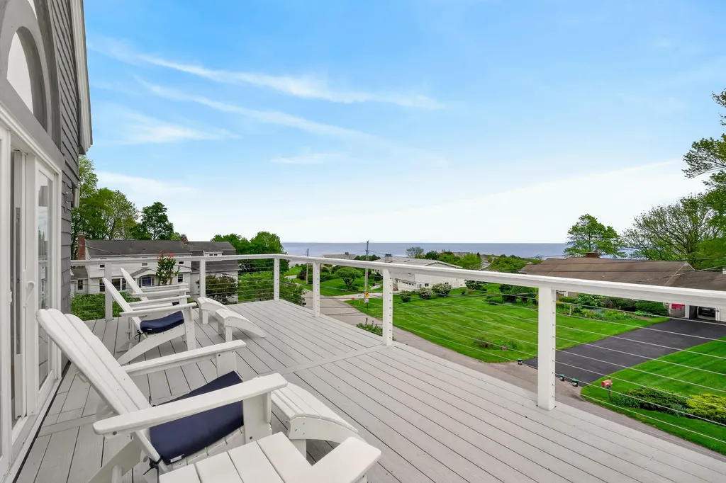 12 Reef Road Cape Elizabeth ME 04107