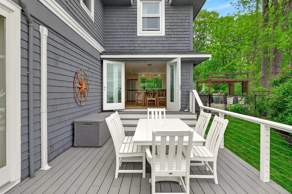 12 Reef Road Cape Elizabeth ME 04107