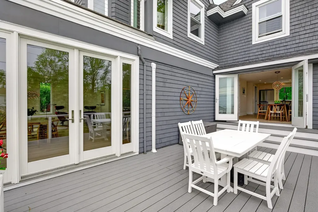 12 Reef Road Cape Elizabeth ME 04107