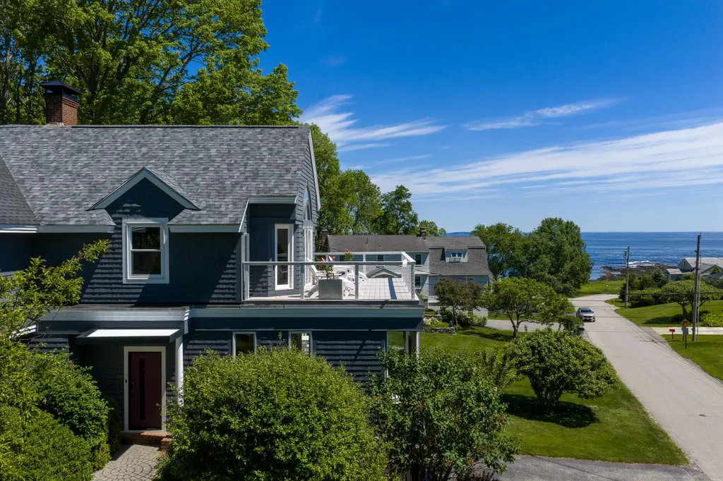 12 Reef Road Cape Elizabeth ME 04107