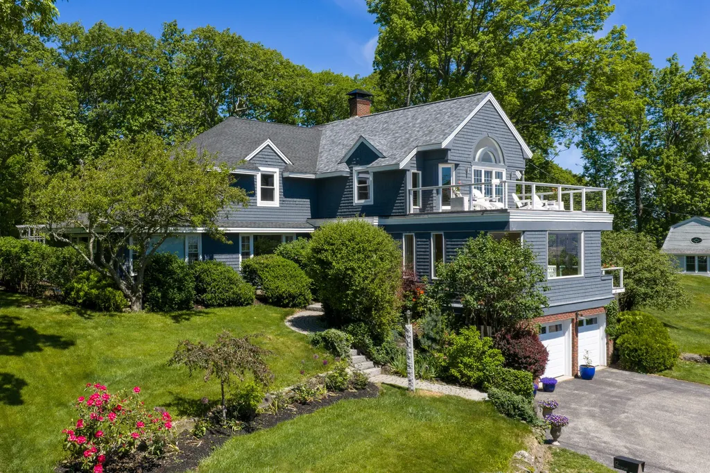 12 Reef Road Cape Elizabeth ME 04107