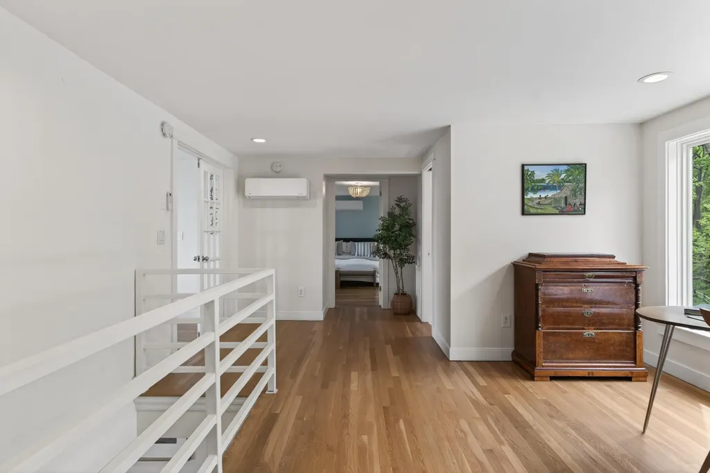 12 Reef Road Cape Elizabeth ME 04107