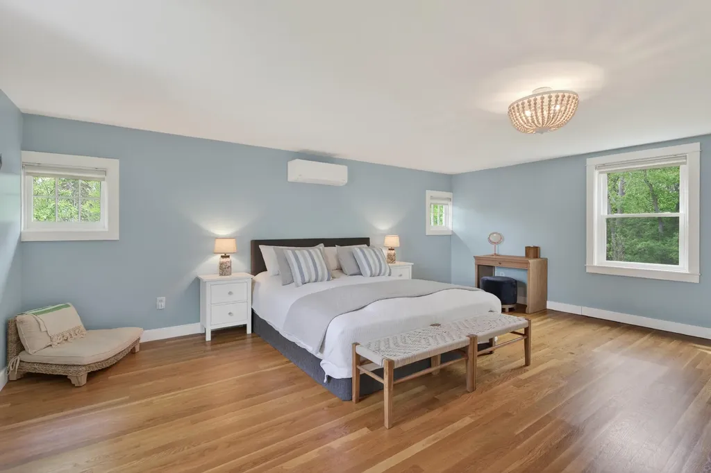 12 Reef Road Cape Elizabeth ME 04107