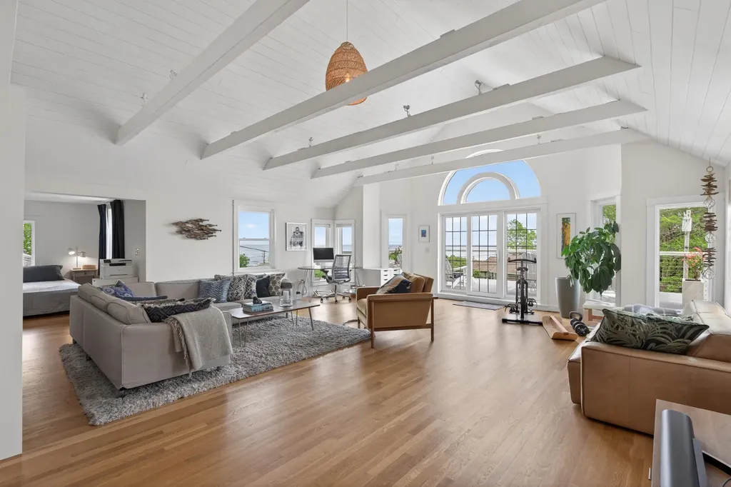 12 Reef Road Cape Elizabeth ME 04107