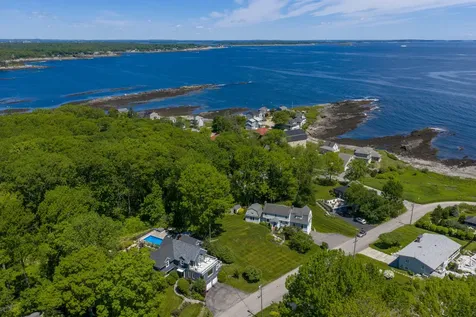 12 Reef Road Cape Elizabeth ME 04107