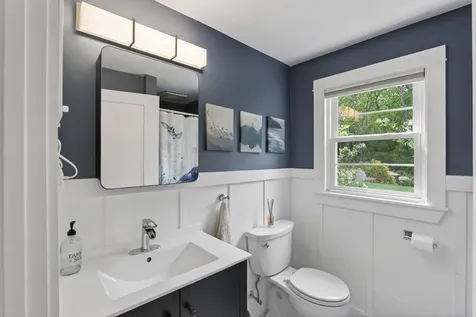 12 Reef Road Cape Elizabeth ME 04107