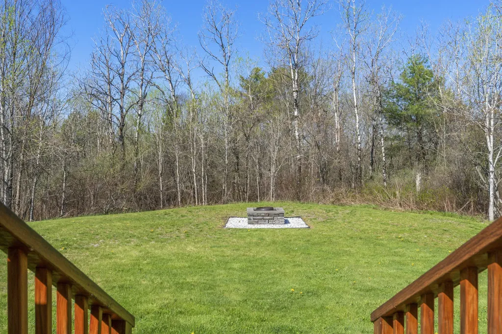 13 Liberty Drive West Gardiner ME 04345