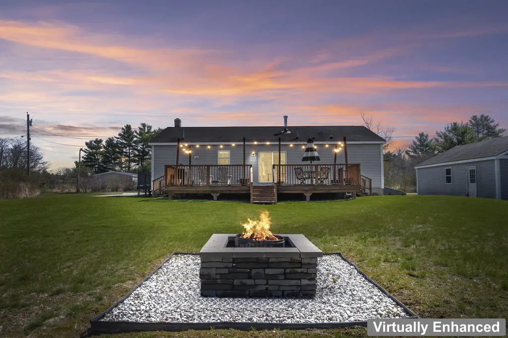 13 Liberty Drive West Gardiner ME 04345