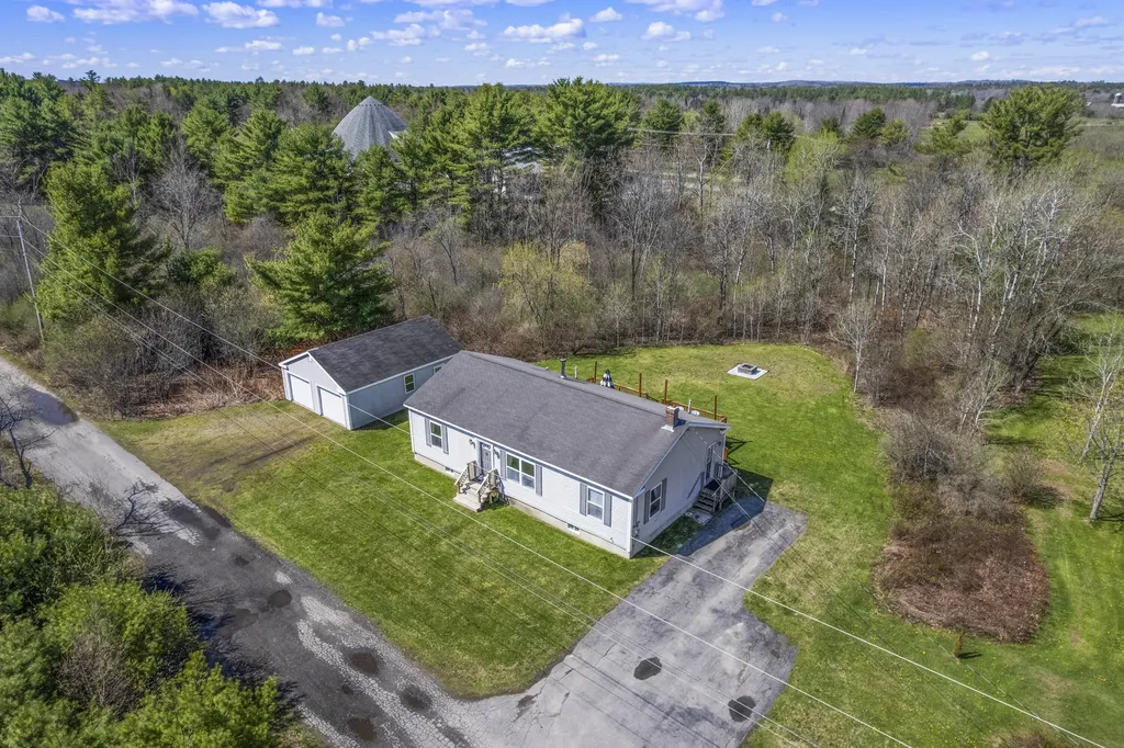 13 Liberty Drive West Gardiner ME 04345