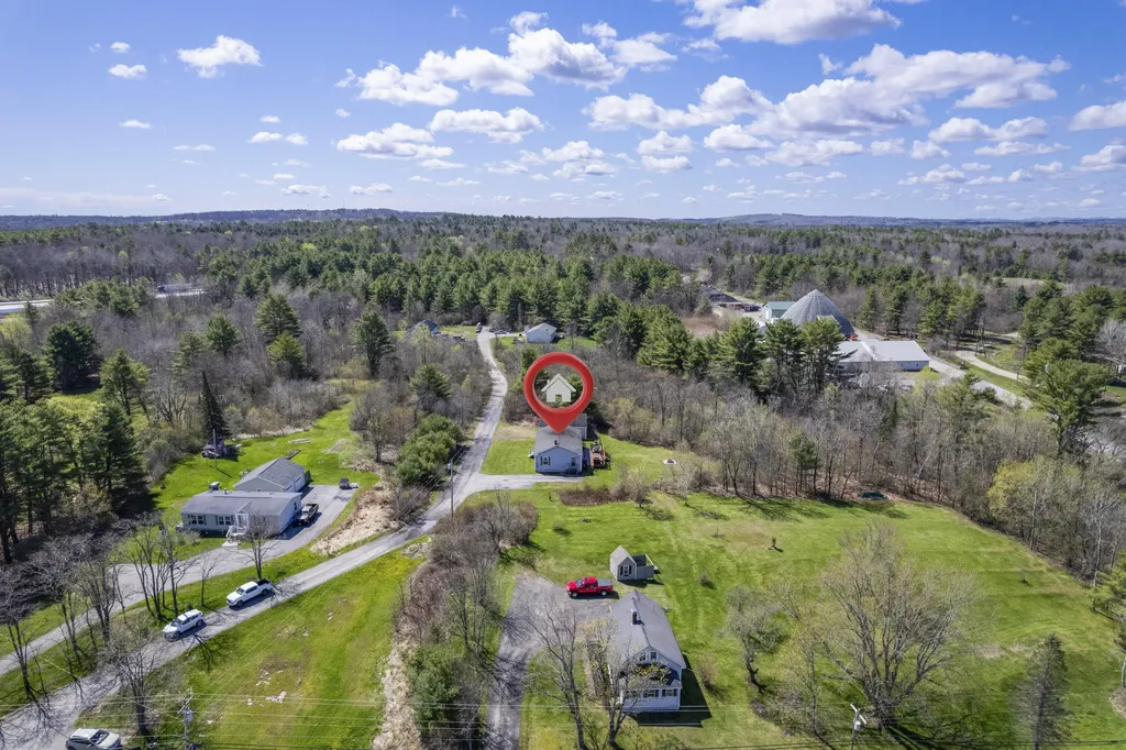 13 Liberty Drive West Gardiner ME 04345