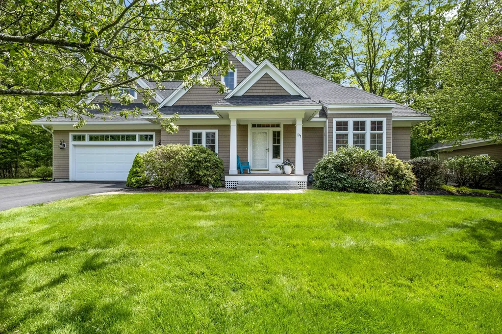 100 Shepards Cove Road Kittery ME 03904