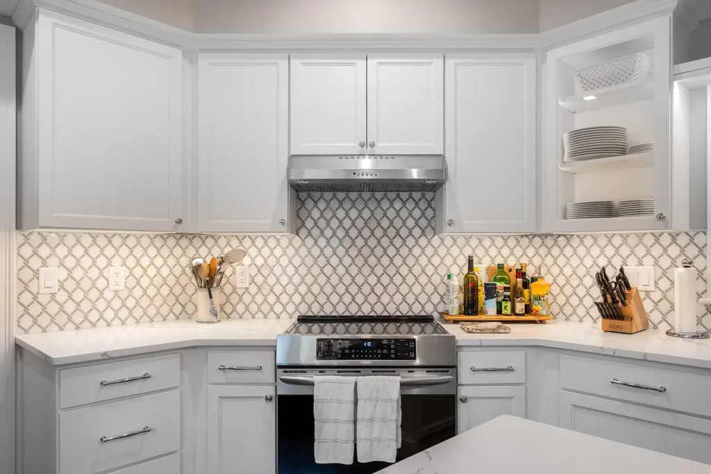 100 Shepards Cove Road Kittery ME 03904