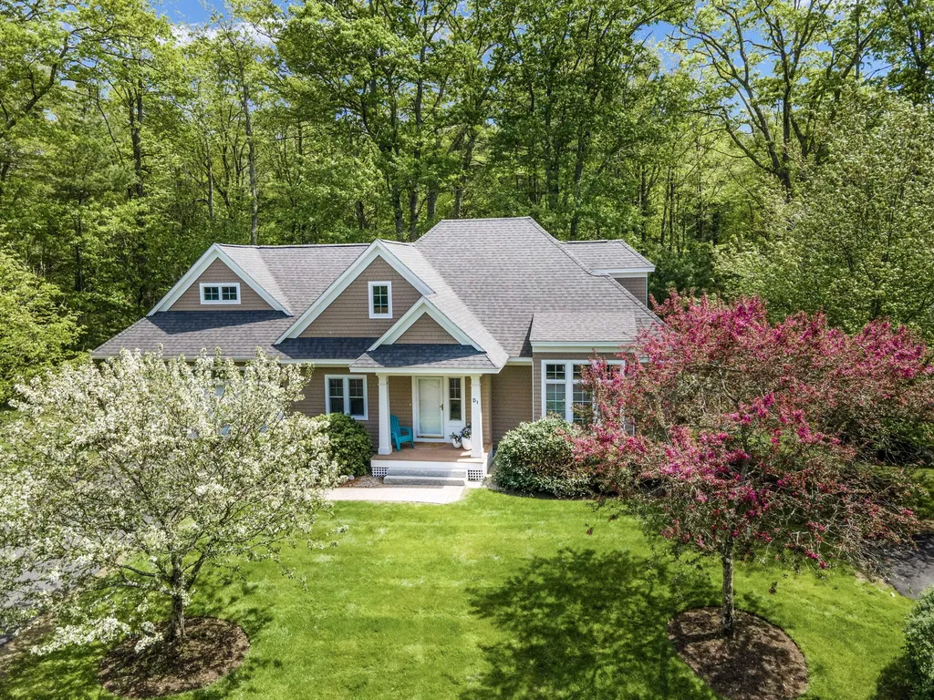 100 Shepards Cove Road Kittery ME 03904
