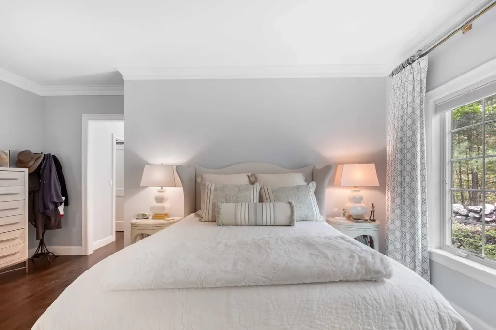 100 Shepards Cove Road Kittery ME 03904