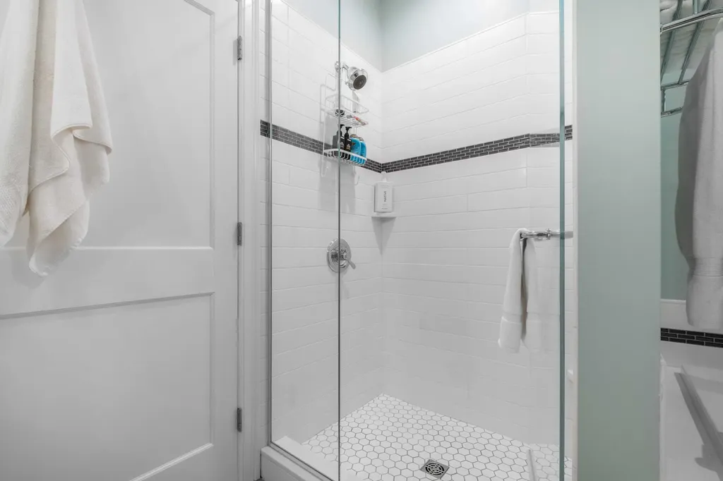 100 Shepards Cove Road Kittery ME 03904