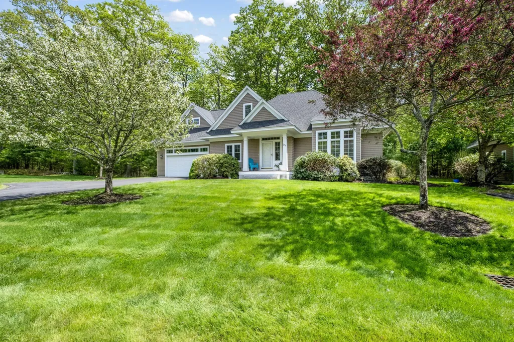 100 Shepards Cove Road Kittery ME 03904