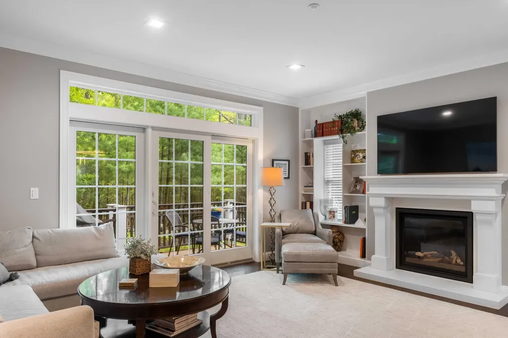 100 Shepards Cove Road Kittery ME 03904