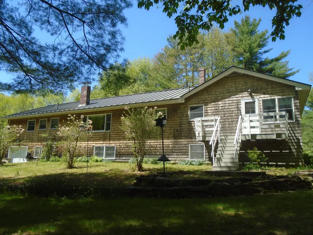 240 Ohio Hill Road Fairfield ME 04937