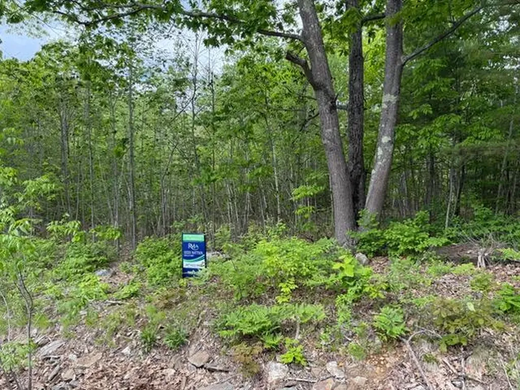 534 Whitefield Road Pittston ME 04345