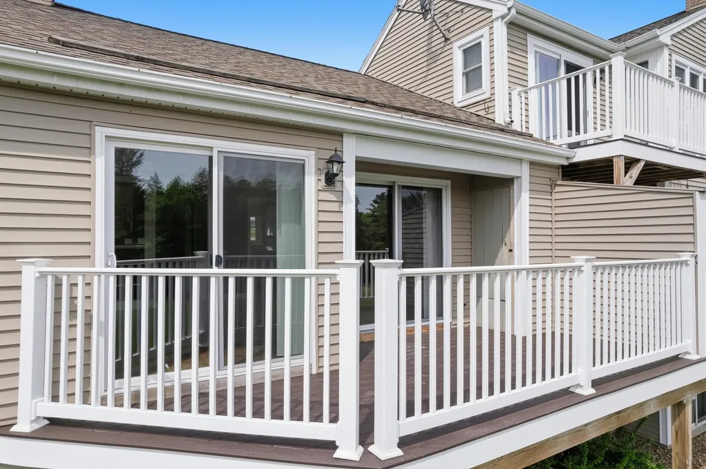 7 Meadow Drive North Berwick ME 03906