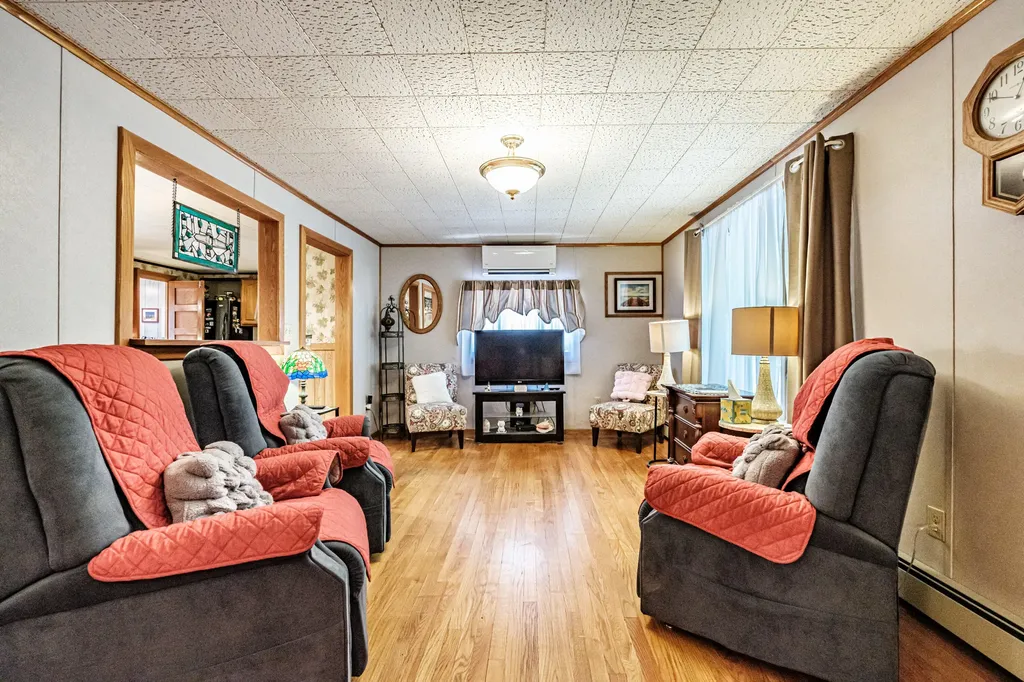 8 Percy Hawkes Road Windham ME 04062
