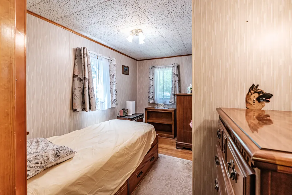 8 Percy Hawkes Road Windham ME 04062