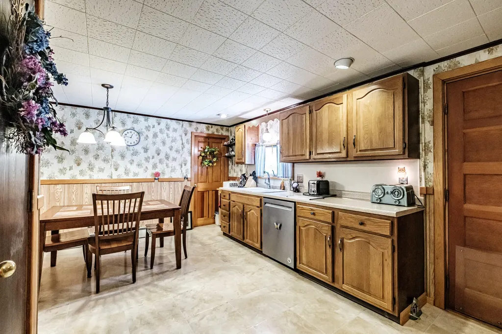 8 Percy Hawkes Road Windham ME 04062