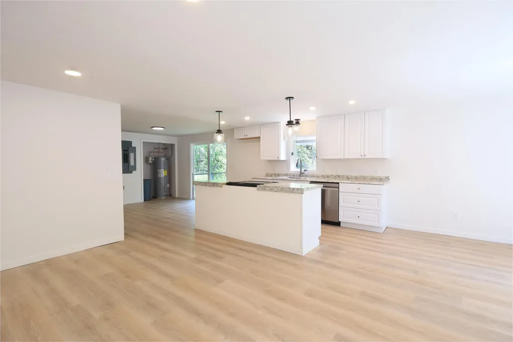 1597 Sanford Road Wells ME 04090