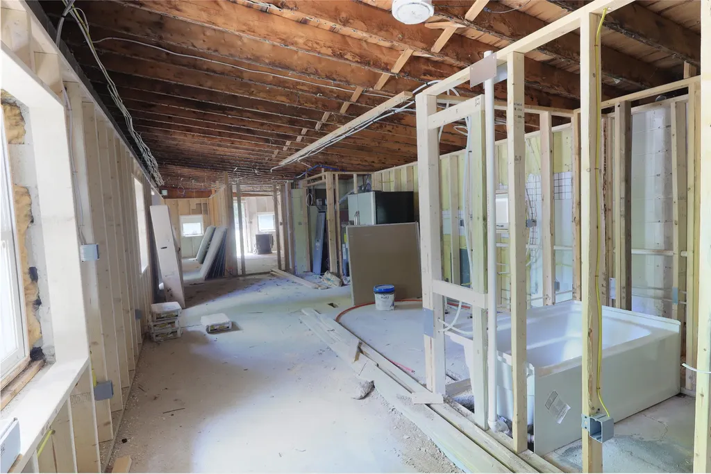 1597 Sanford Road Wells ME 04090