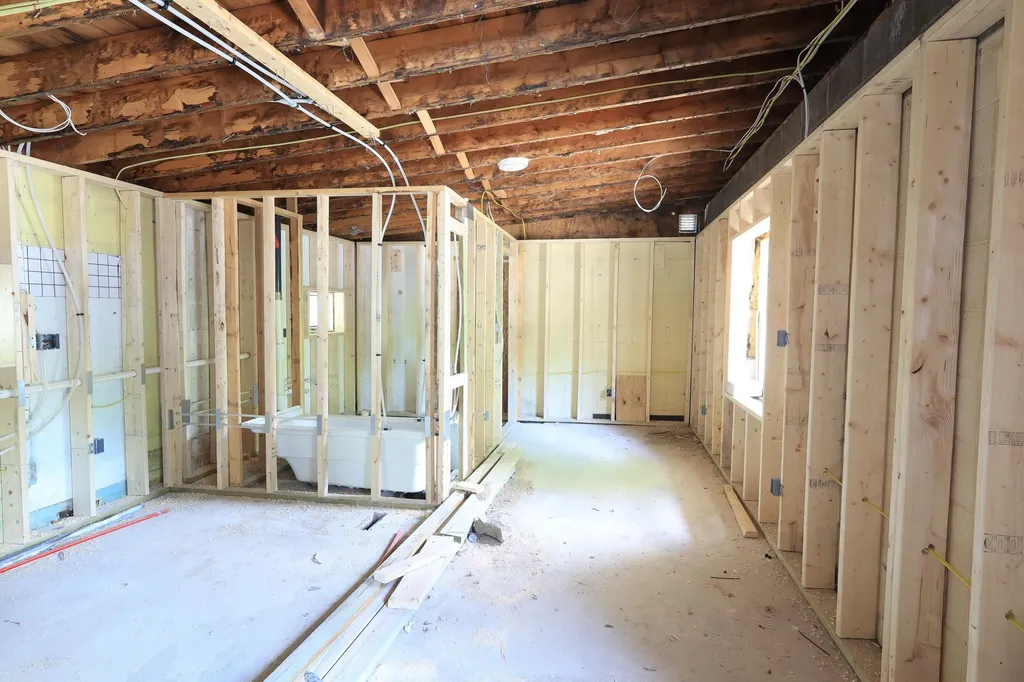 1597 Sanford Road Wells ME 04090