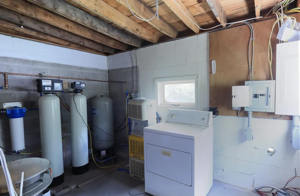 1597 Sanford Road Wells ME 04090
