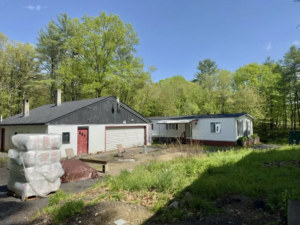 1597 Sanford Road Wells ME 04090