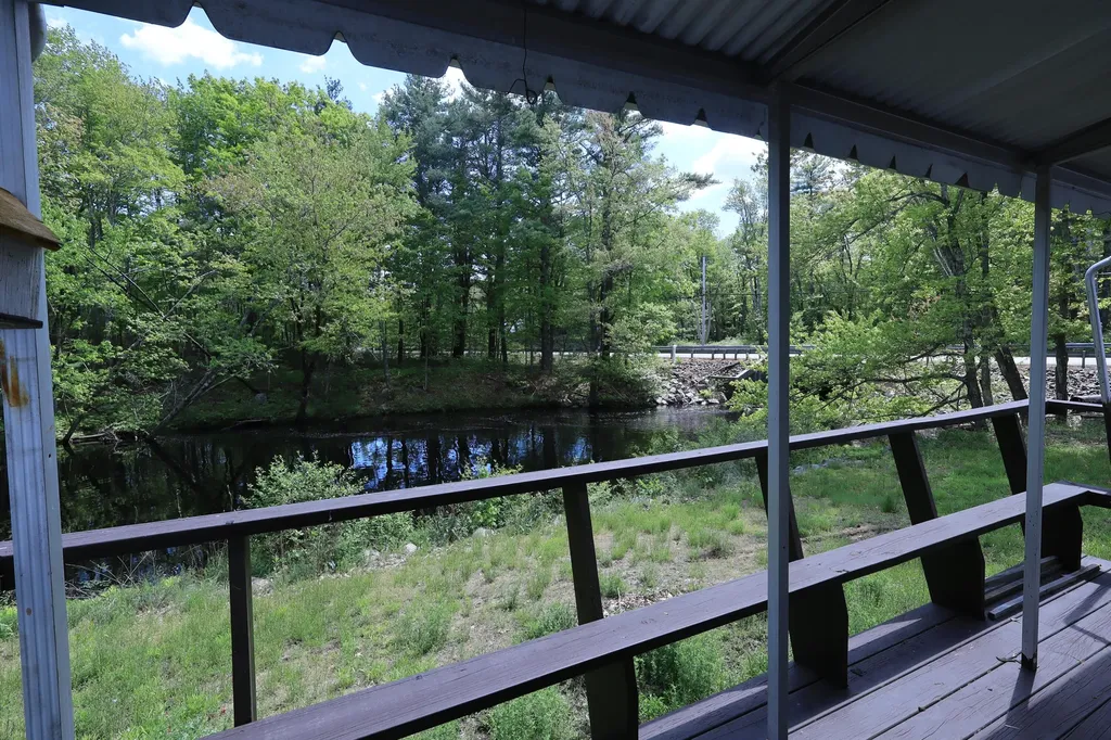 1597 Sanford Road Wells ME 04090