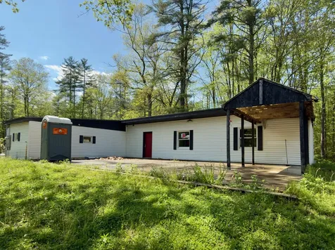 1597 Sanford Road Wells ME 04090