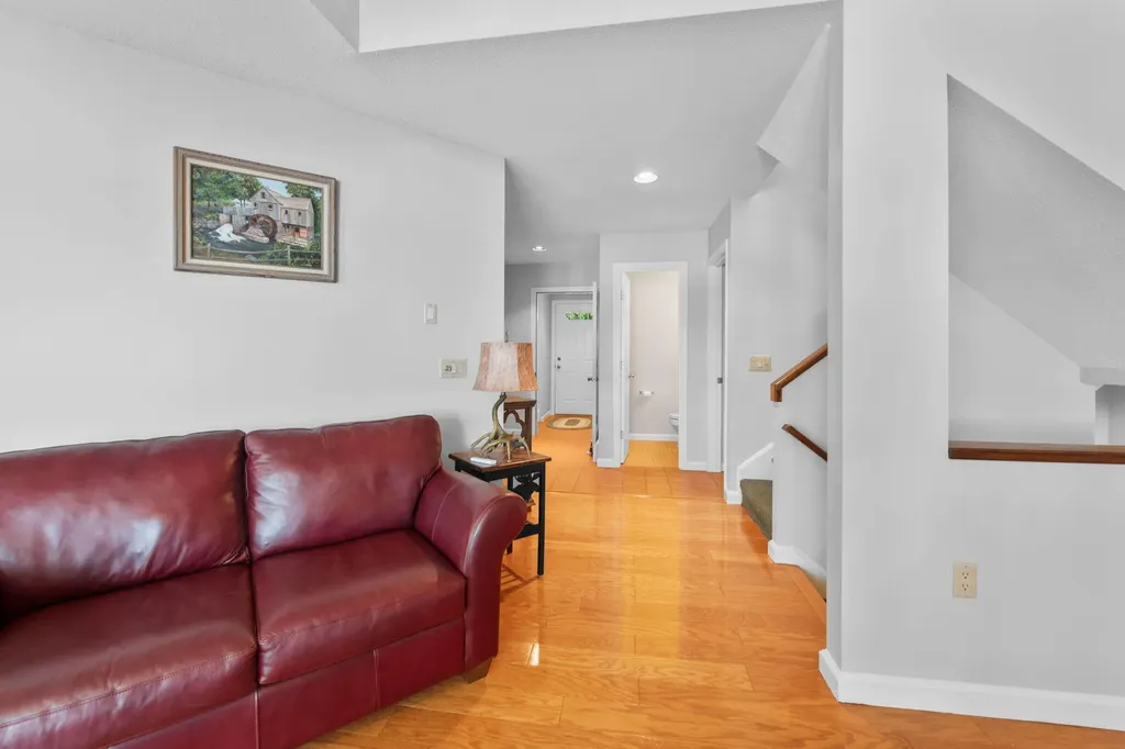 16 Millers Way Bridgton ME 04009