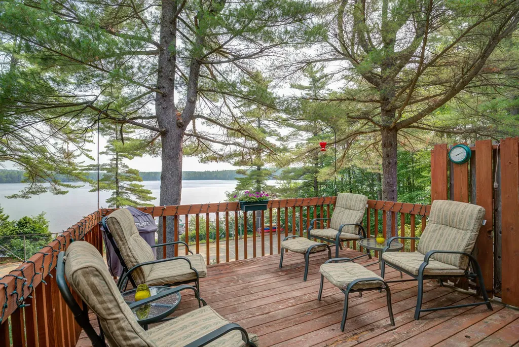 16 Millers Way Bridgton ME 04009